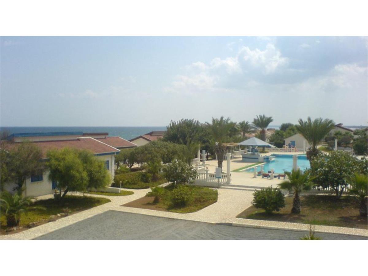 Long Beach Villas Famagusta  Ngoại thất bức ảnh