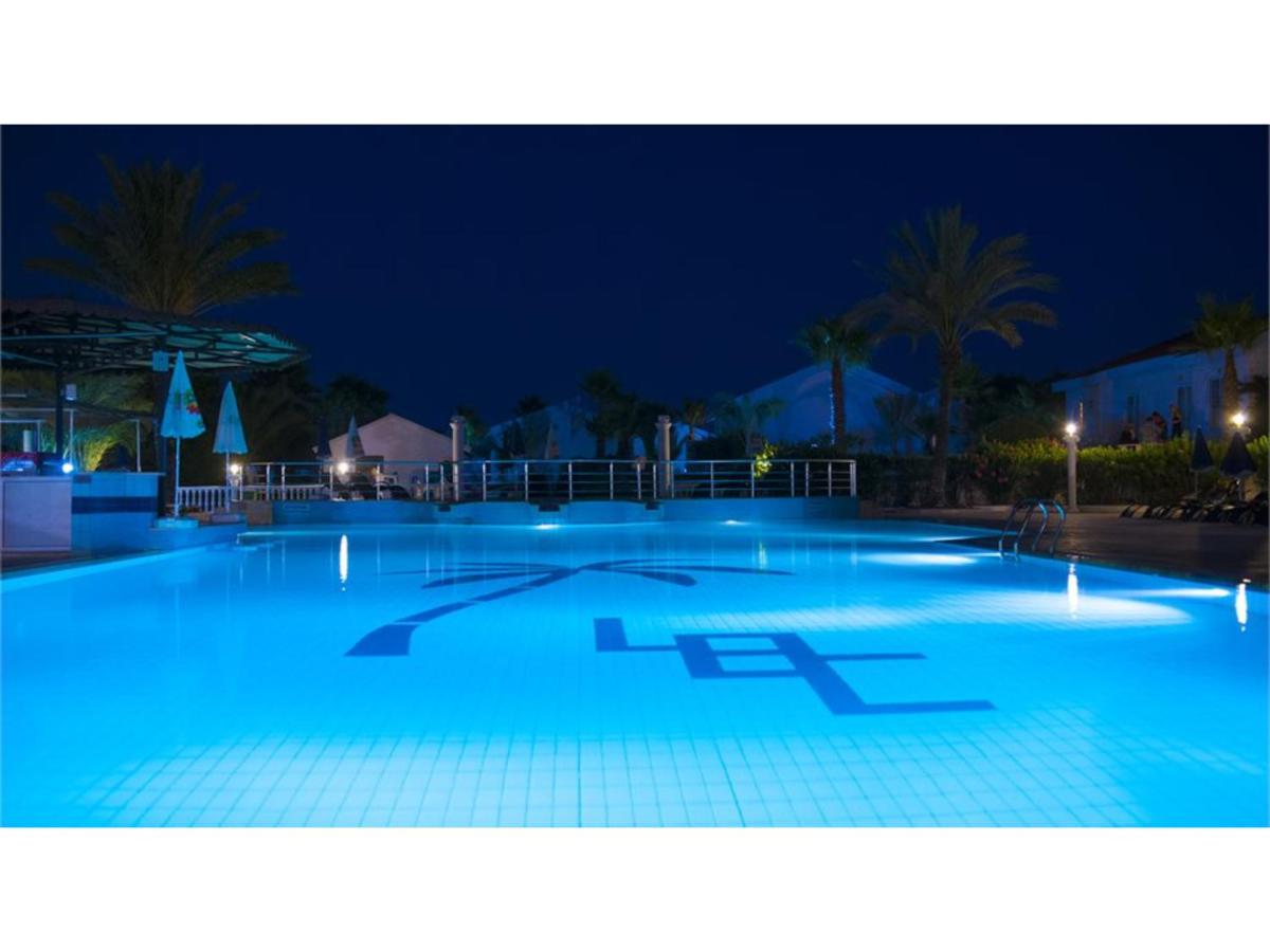 Long Beach Villas Famagusta  Ngoại thất bức ảnh