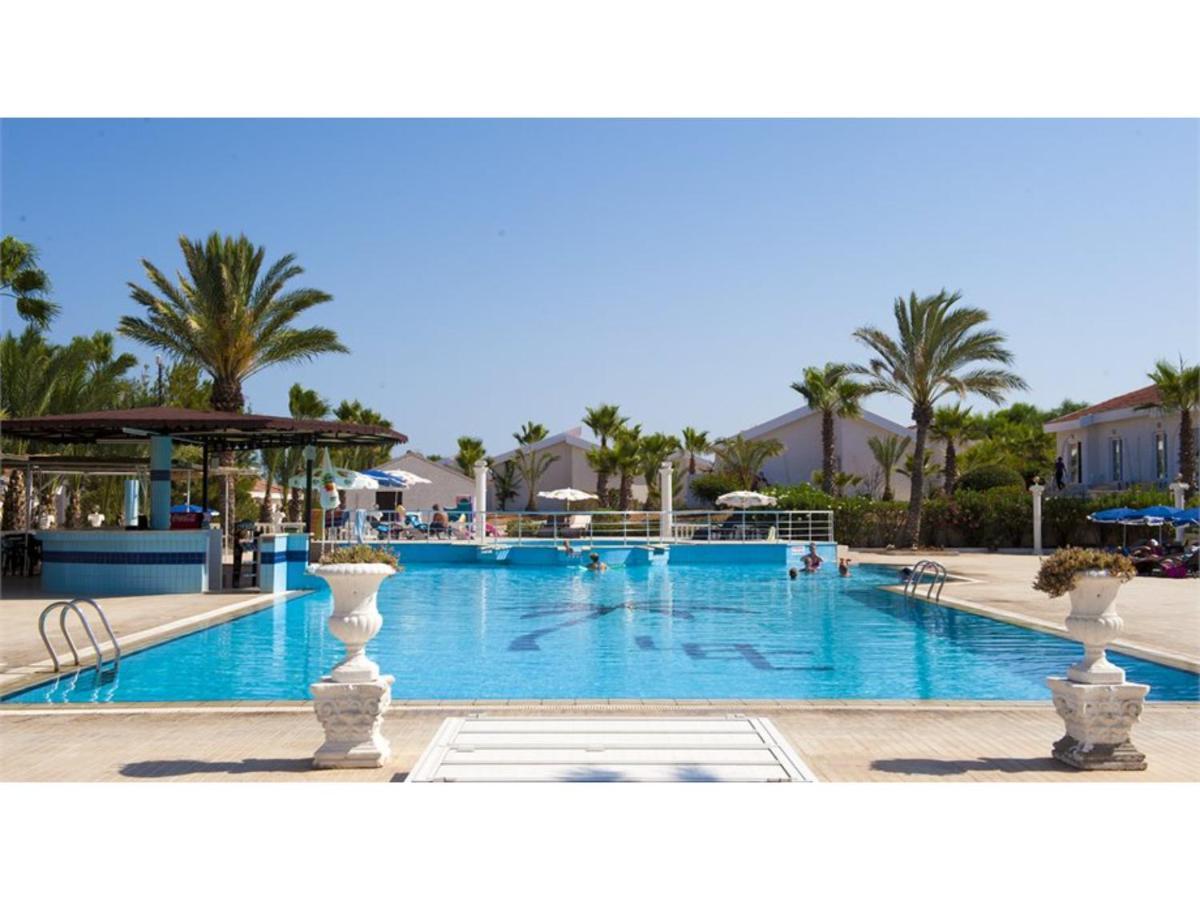 Long Beach Villas Famagusta  Ngoại thất bức ảnh